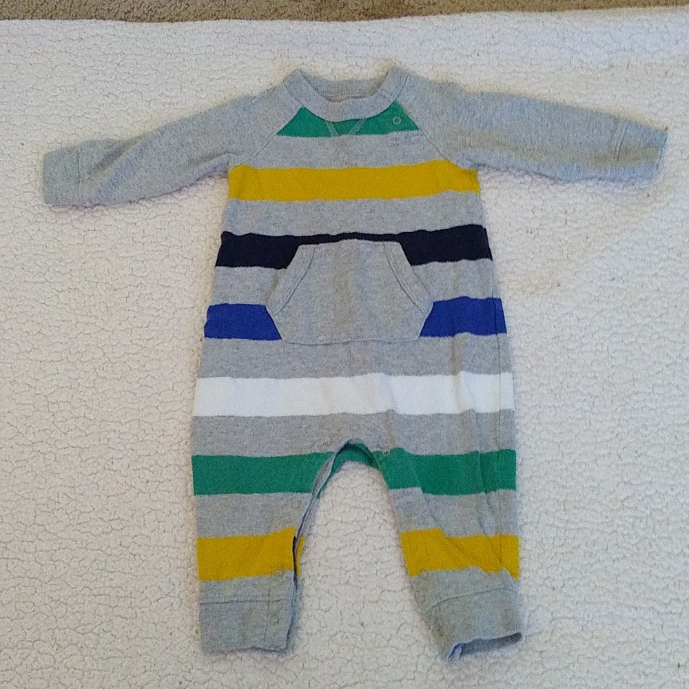 Baby Gap Onesie 6-12 months
